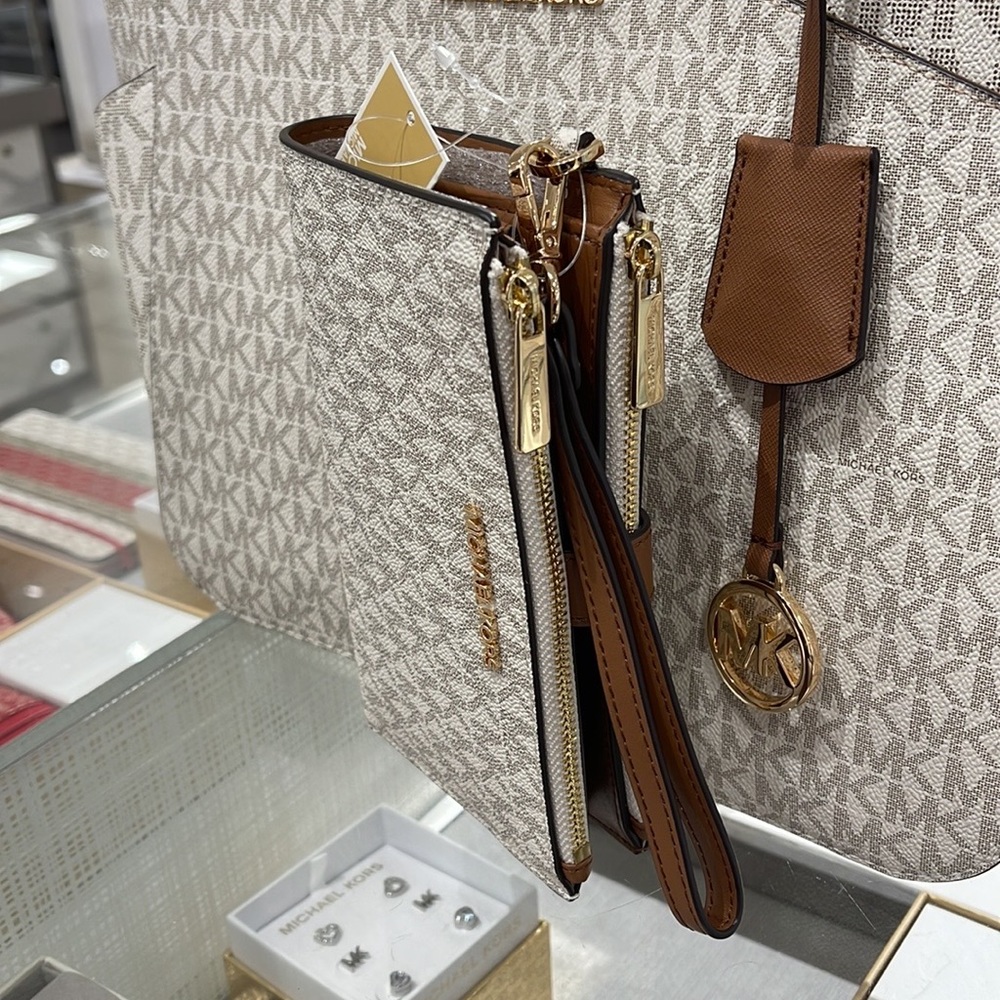 Michael Kors Jet Set Travel Large Double-Zip Wristlet-Wallet-PhoneHolder Vanilla - Picture 3 of 16